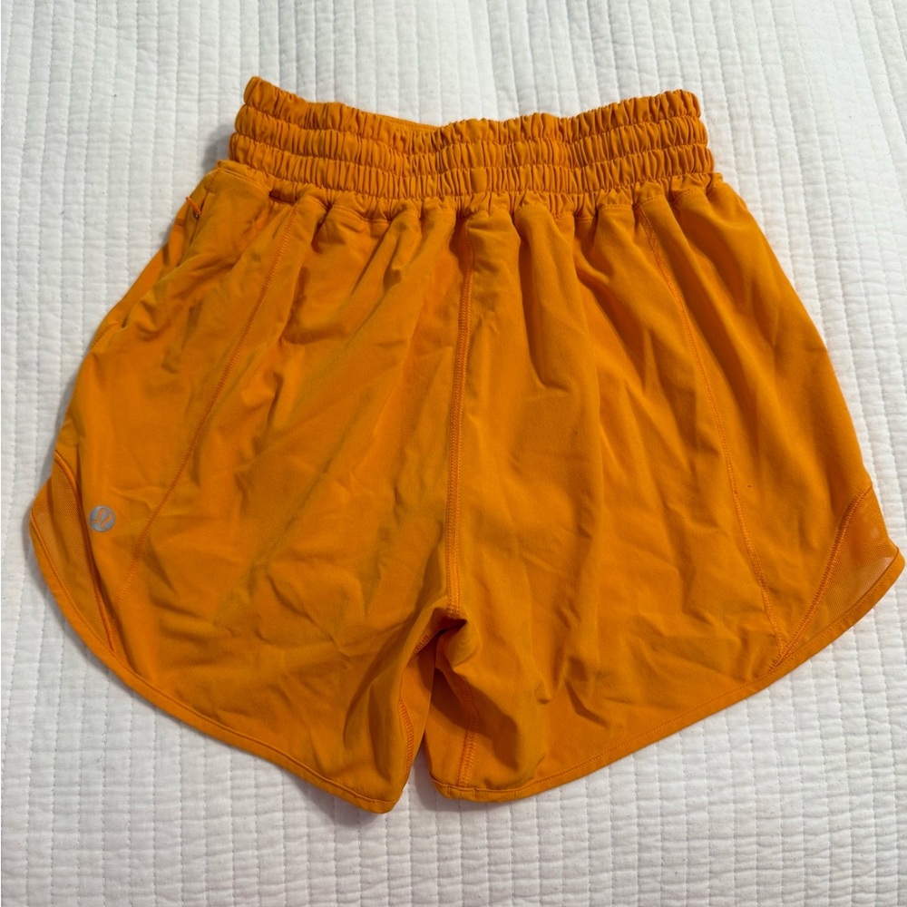 Lululemon shorts Hotty Hot orange shorts sz2